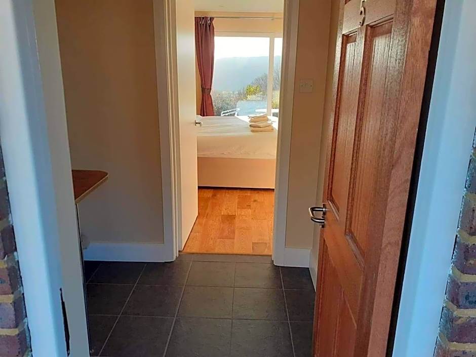 The Bear Inn and Burwash Motel