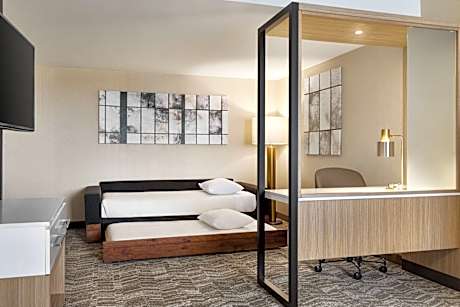Suite, 1 King, Sofa bed, Trundle bed