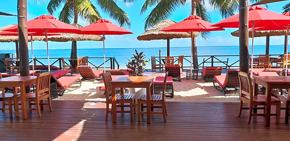 Ramada Suites by Wyndham Wailoaloa Beach Fiji