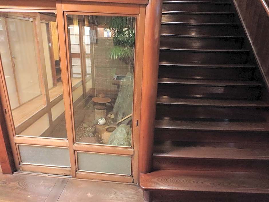 K's House Ito Onsen - Historical Ryokan Hostel