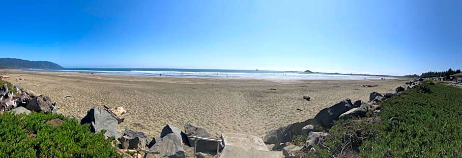 Crescent Beach Motel