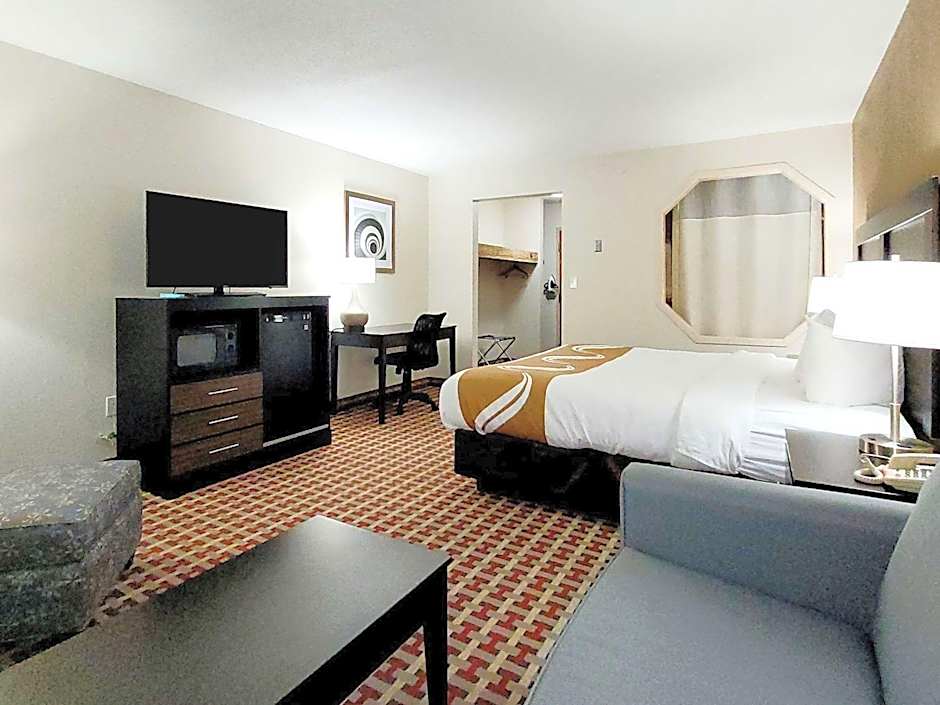 Quality Inn & Suites Marion