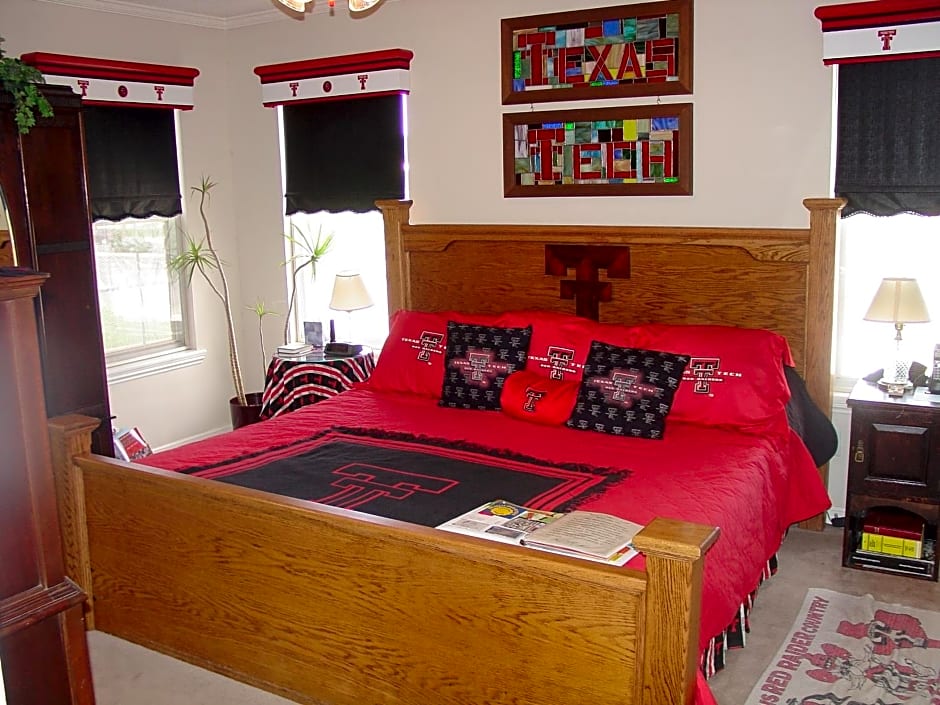 Woodrow House Bed & Breakfast