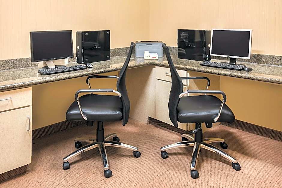 Baymont by Wyndham Dallas South-DeSoto