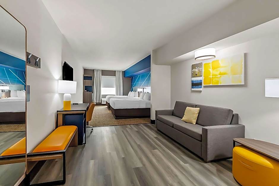 Comfort Inn & Suites Donna near I-2