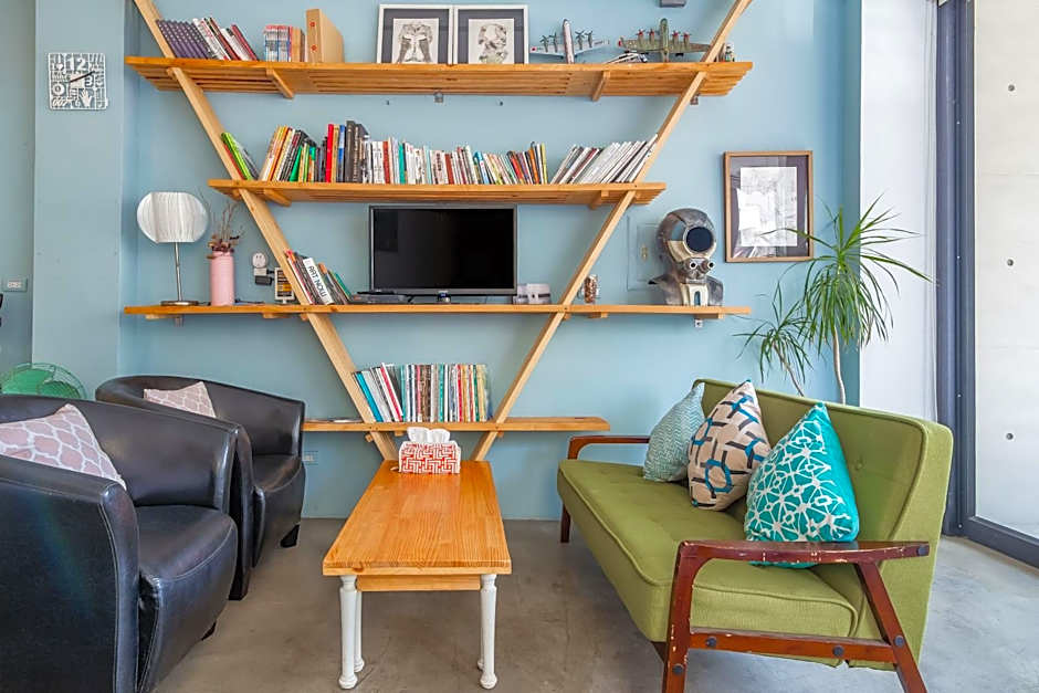 Art Station x Residence