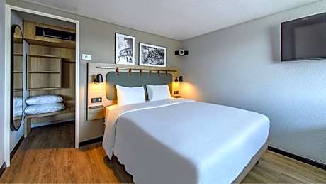 Campanile Nimes Centre Mas-Carbonnel