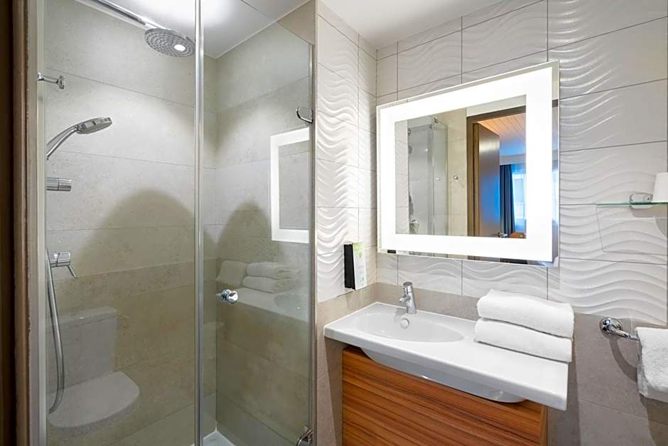 Campanile Annecy Centre - Gare