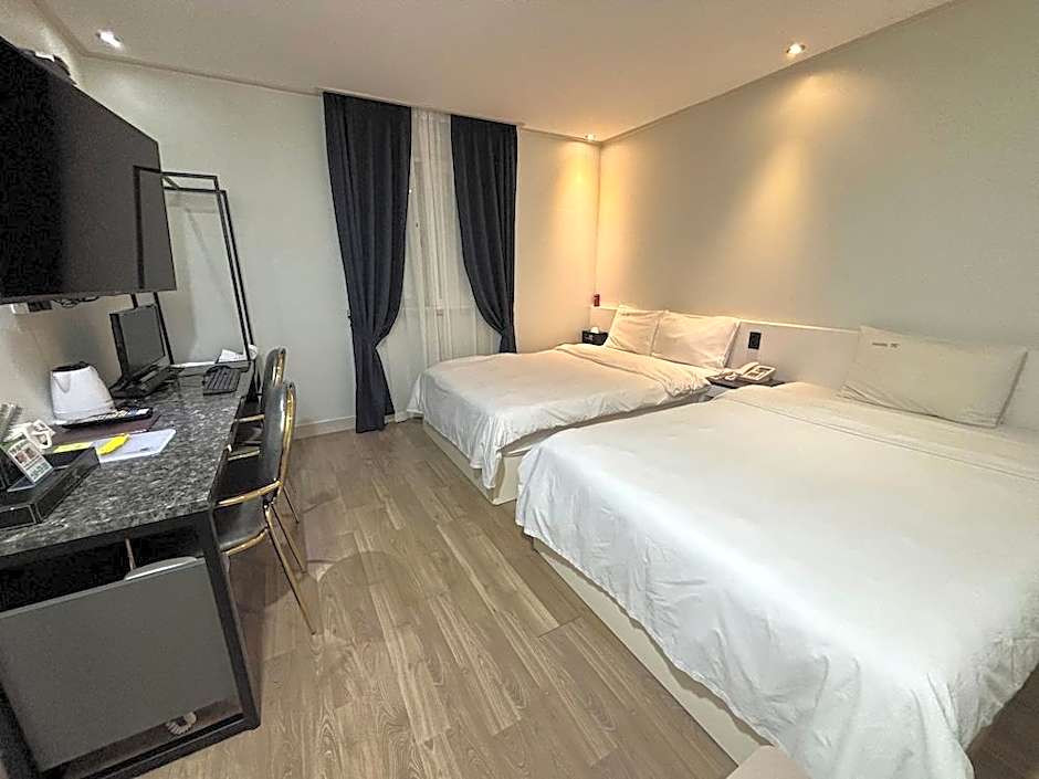 Cheonan K Hotel
