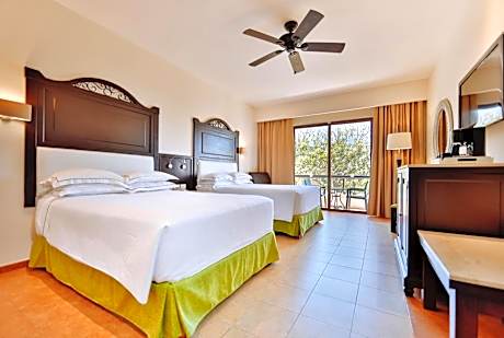 Deluxe Concierge Unlimited Xcaret  Xperience