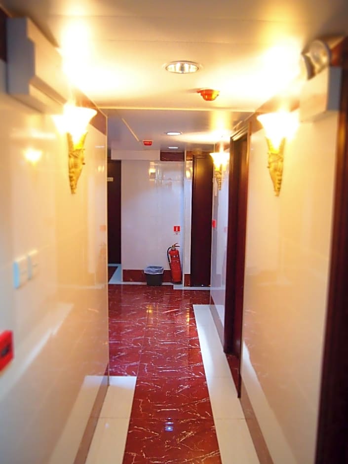 Traveller's Hostel (Hong Kong International)