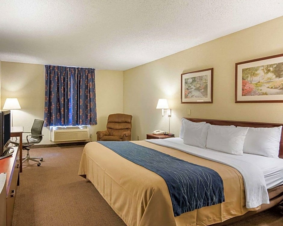 Quality Inn Farmville