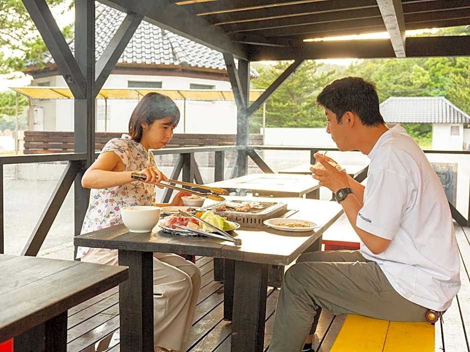 直島町ふるさと海の家 つつじ荘 -Seaside Stay Tsutsujiso-