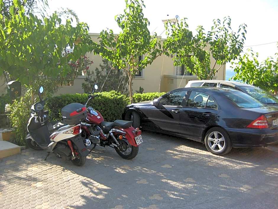 Villiana Holiday Apartments