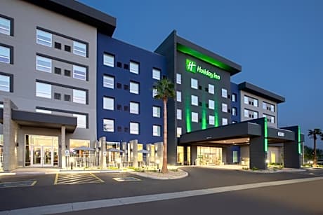 Holiday Inn Glendale - Stadium & Ent Dist by IHG