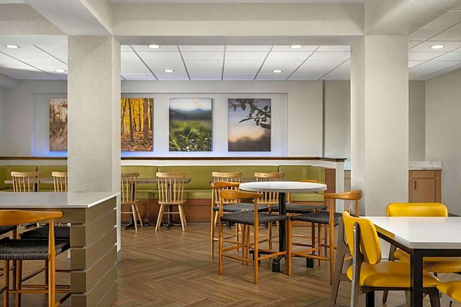 Fairfield Inn & Suites by Marriott Dallas Mansfield