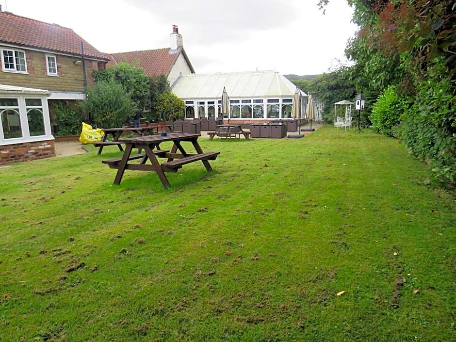 Ganton Greyhound Inn