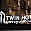 Twin Hotel