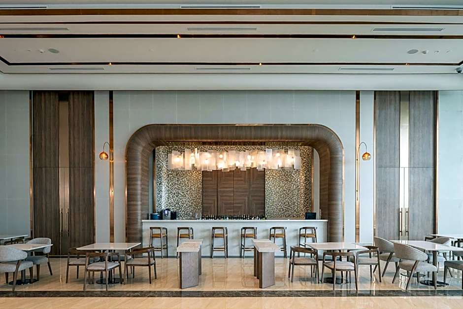 S Sriracha Hotel & Residence