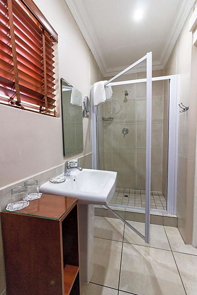 Lakeview Boutique Hotel & Conference Center
