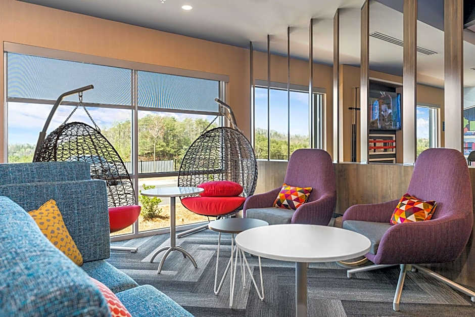 Tru By Hilton Cartersville, GA