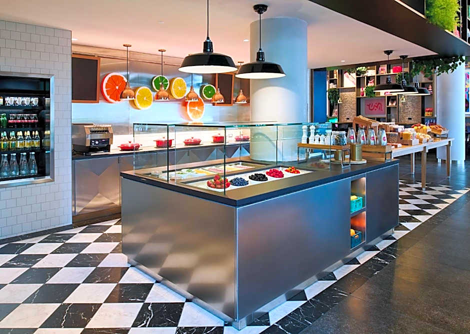 citizenM Boston Back Bay