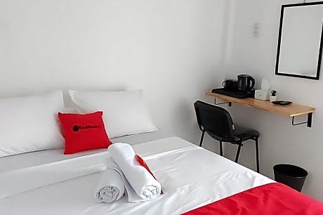 RedDoorz Syariah near RSUD Zainoel Abidin Banda Aceh