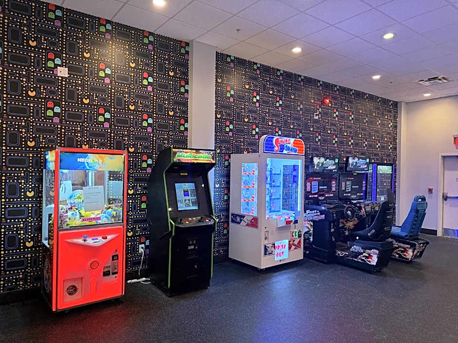 Holiday Inn Omaha Downtown Waterpark By IHG