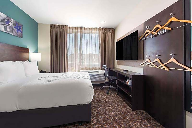 Sleep Inn Brooklyn - Sheepshead Bay