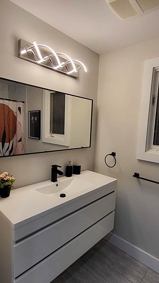 JstLikeHome - Serenity Suites & Guesthouse