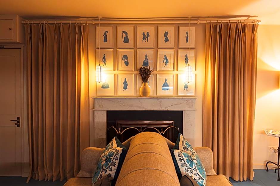 No 15 by GuestHouse, Bath