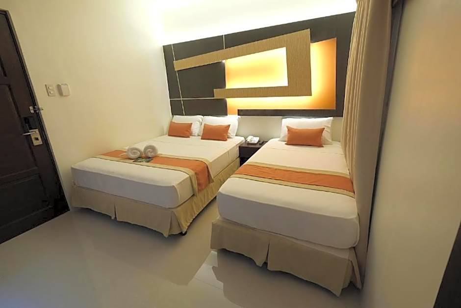 Southpole Central Hotel