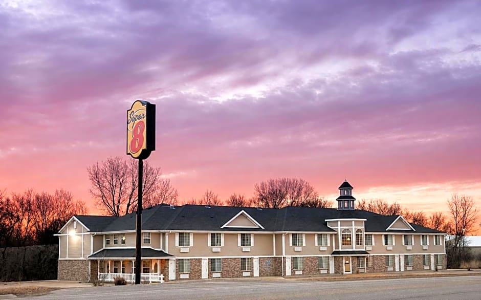 Super 8 by Wyndham Arkansas City KS
