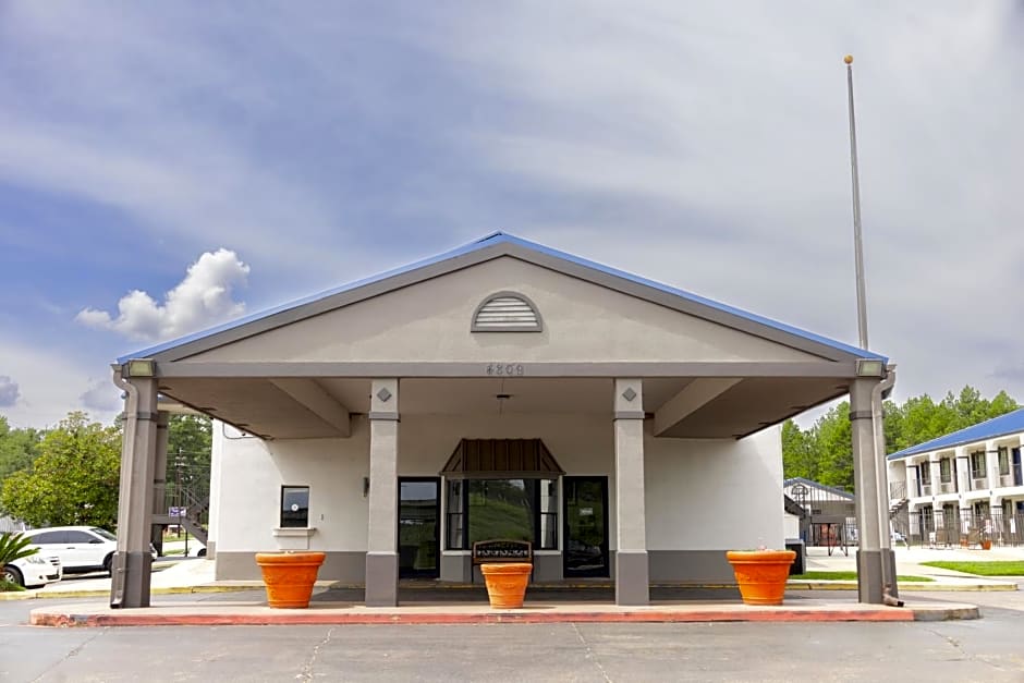 Motel 6 Nacogdoches, TX