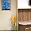 Le Phenix Hotel