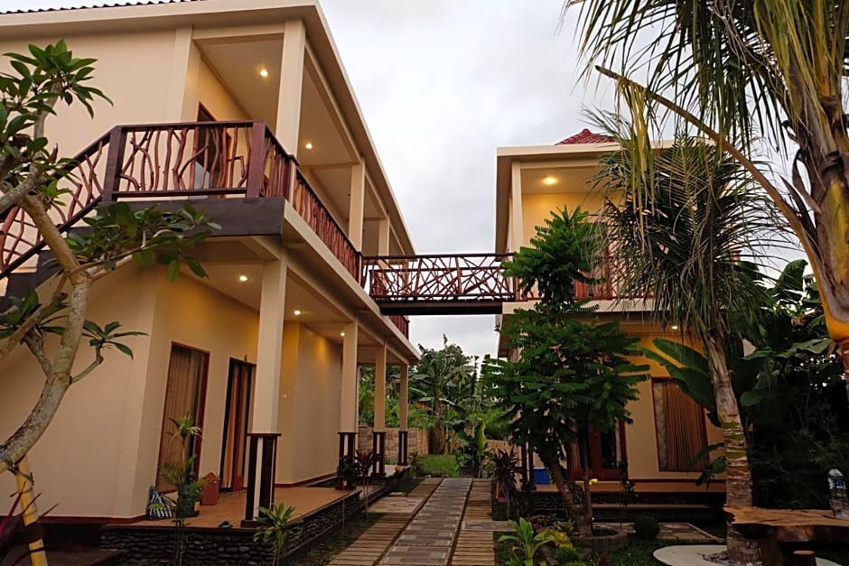 Kelapa Surf Villa