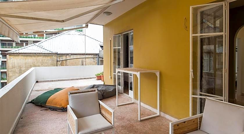 The Grand Meshmosh Hotel