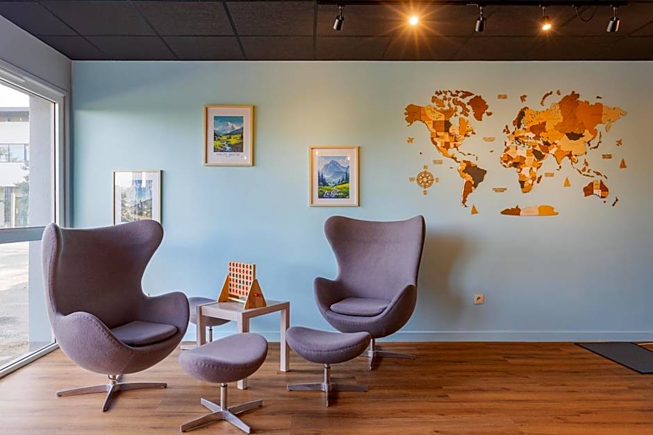 Kyriad Lyon Est - Saint Bonnet De Mure