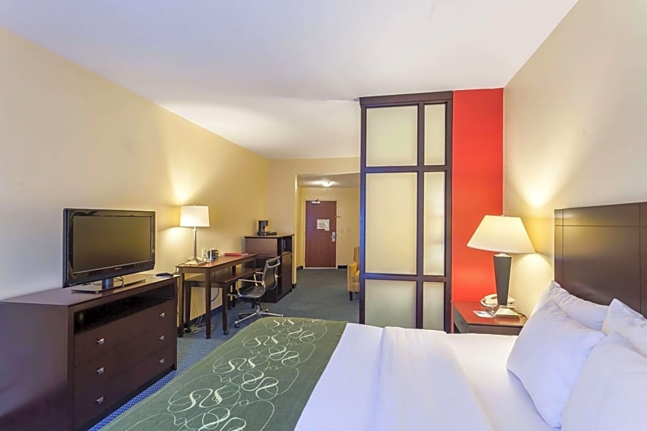 Comfort Suites Lincoln East