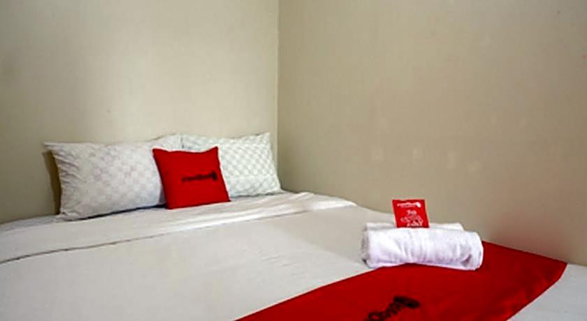 RedDoorz near RSUD Kudus