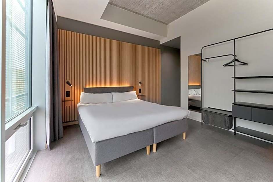 Zleep Madrid Airport