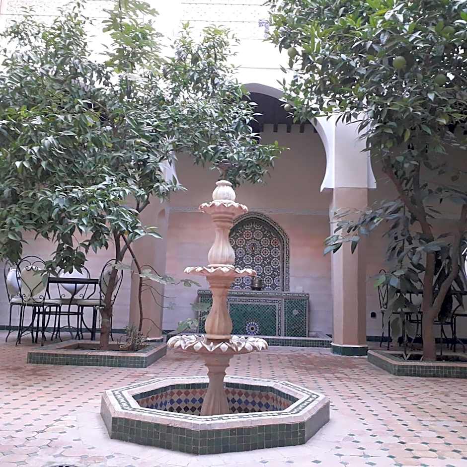 Riad Tidar by Phoenix