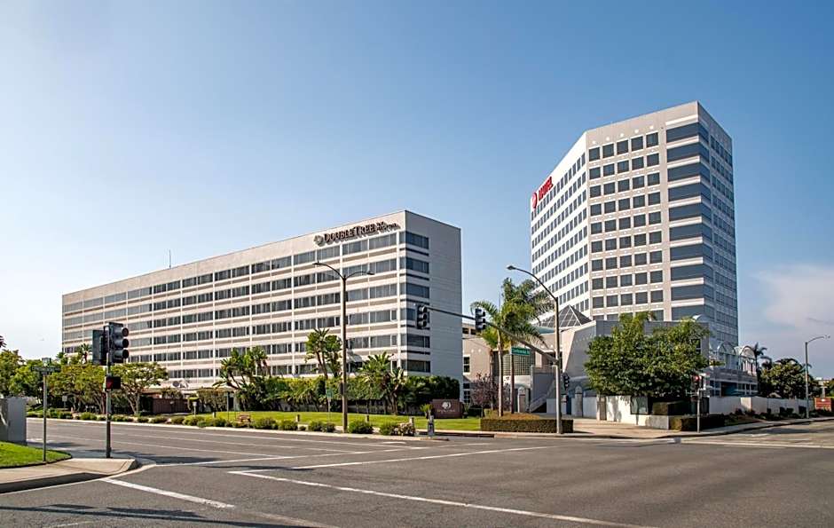 DoubleTree by Hilton LAX - El Segundo