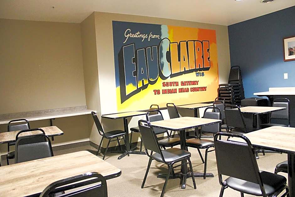 Sleep Inn & Suites Conference Center Eau Claire North