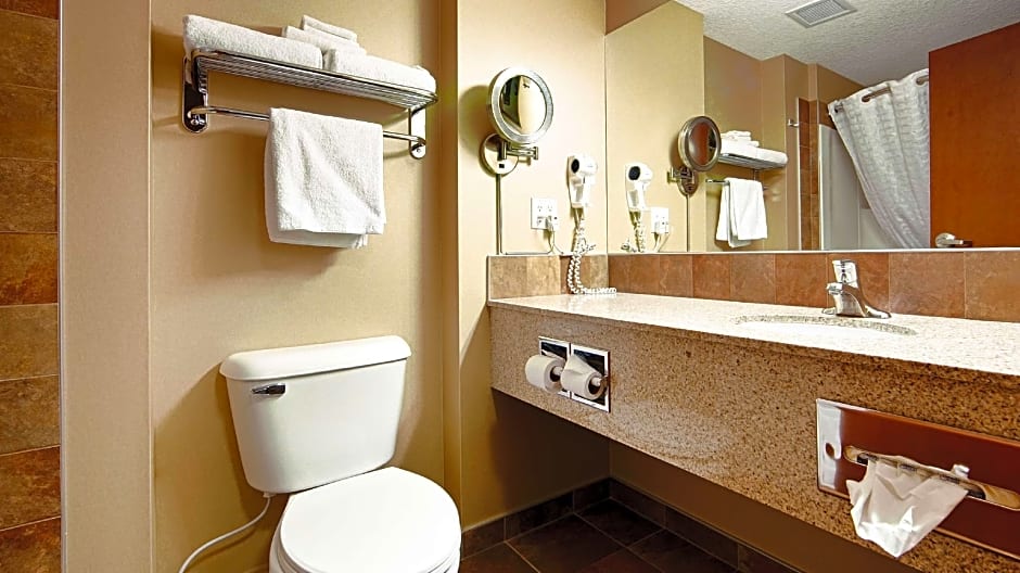 Best Western Diamond Inn