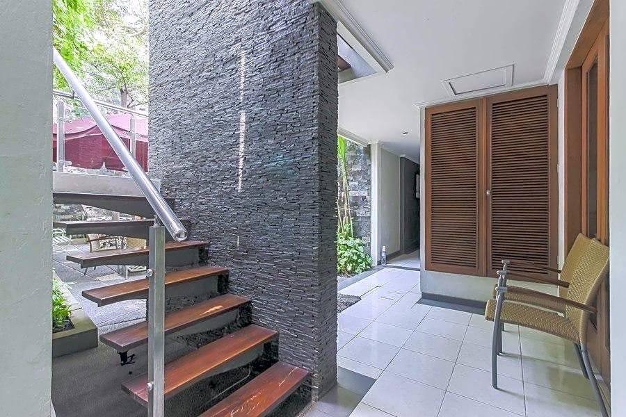 RedDoorz Syariah Plus @ Jatibening