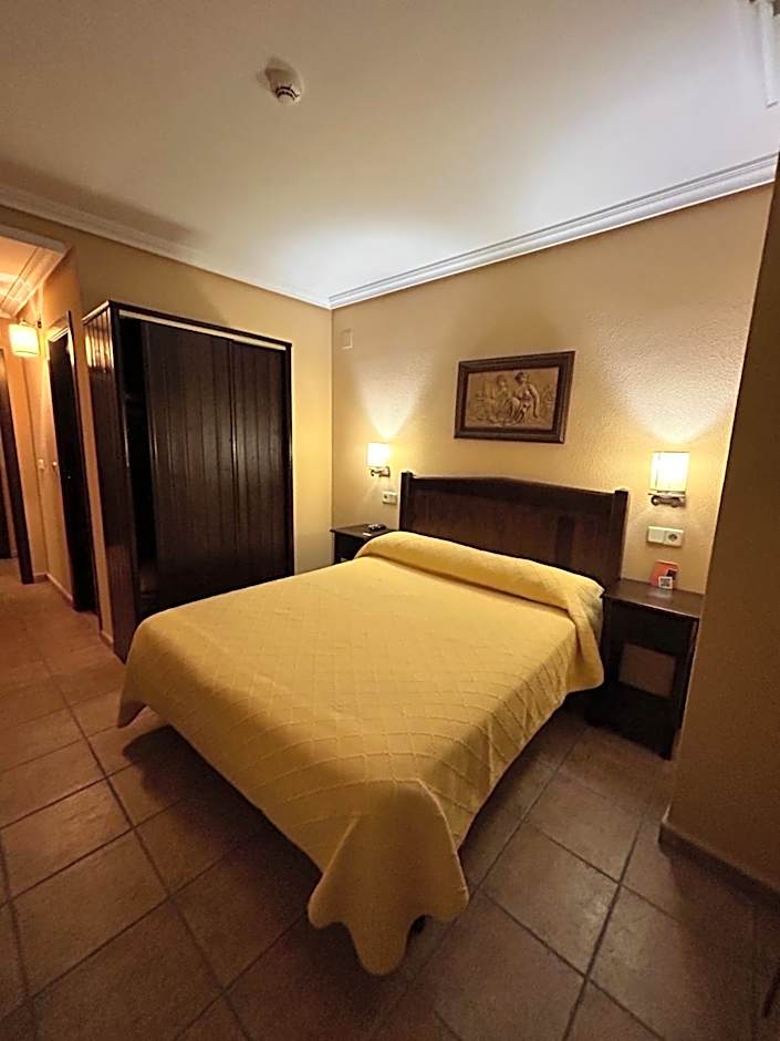 Hostal Restaurante Morote Cano