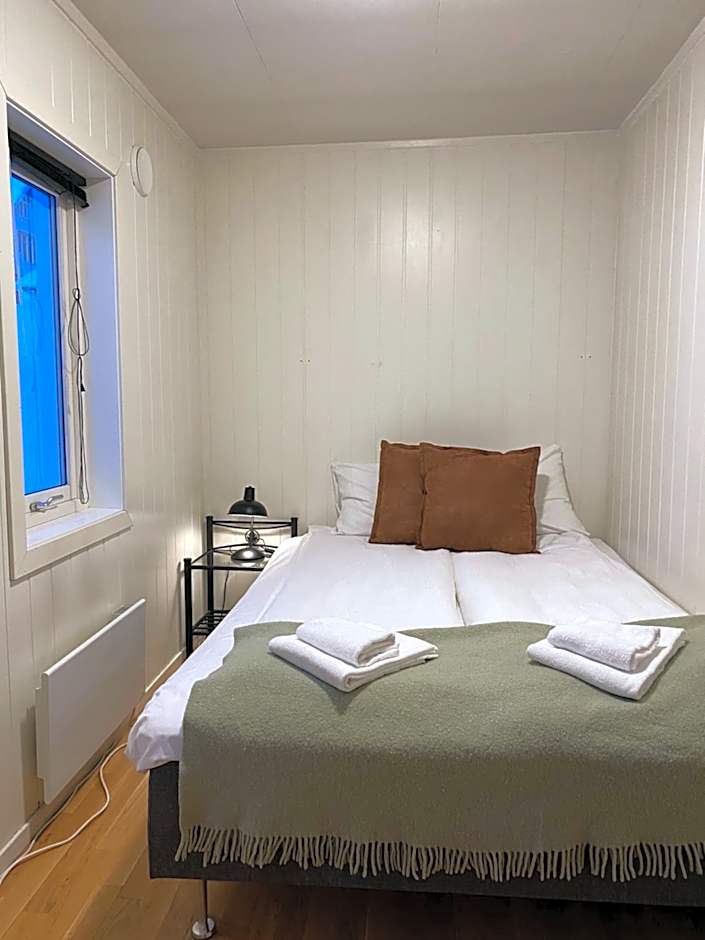 Enter Backpack Apartments