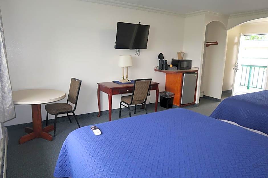 Merrill Field Inn
