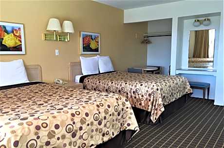 Queen Room with Two Queen Beds